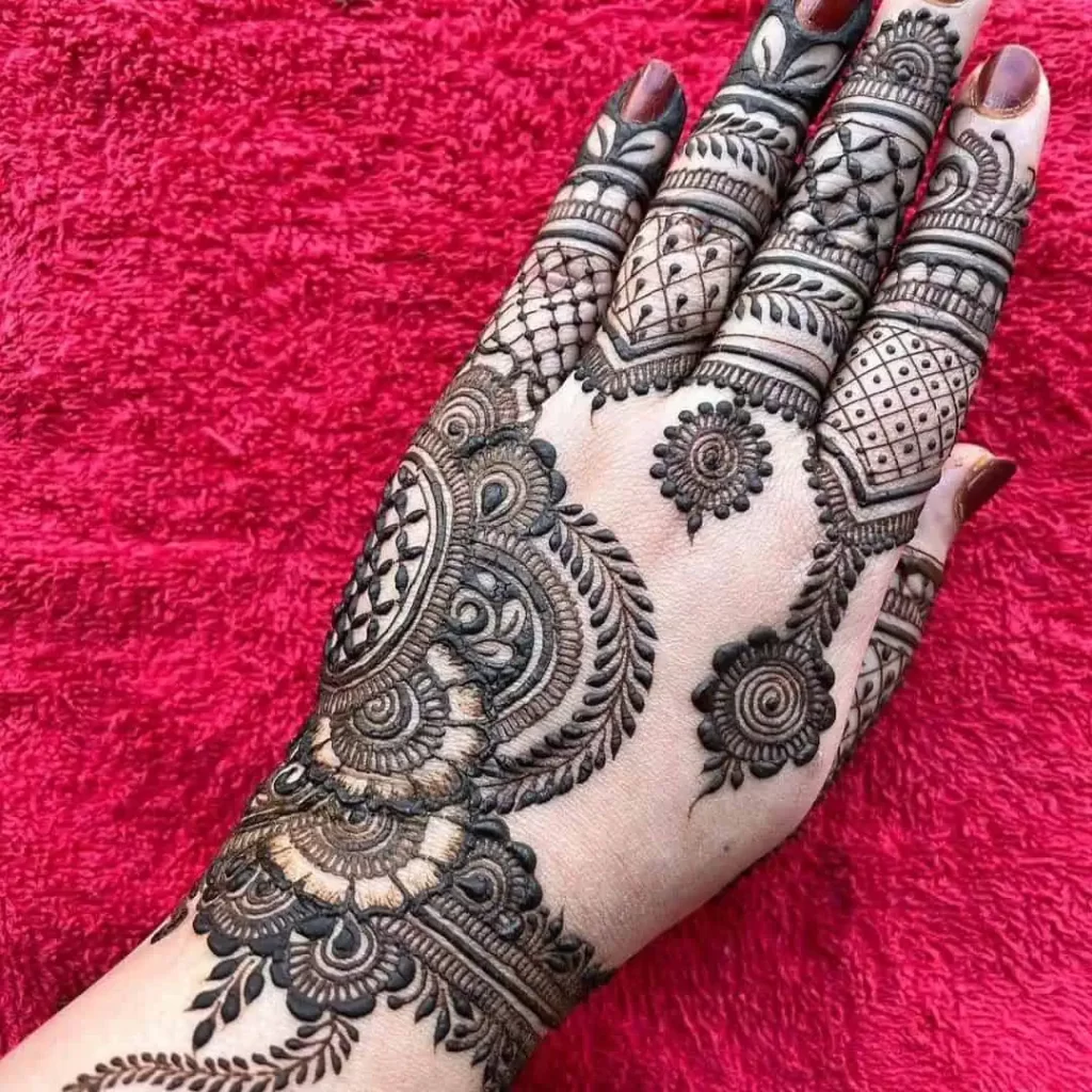 Fancy Stylish Mehndi Design