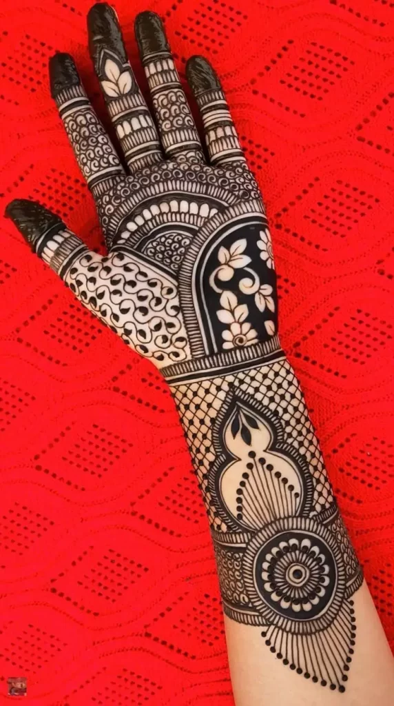 Fancy Stylish Mehndi Design