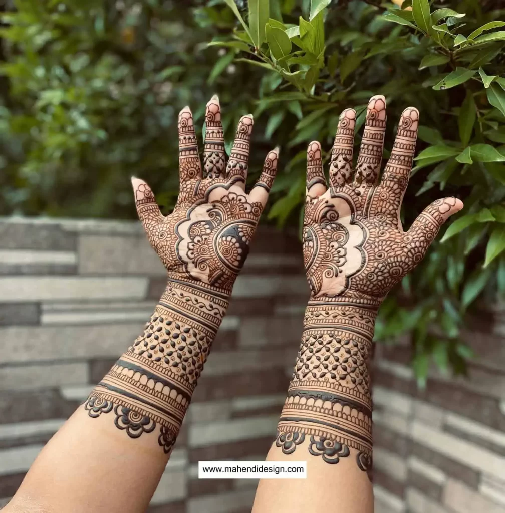 Easy Front Hand Mehndi Design 