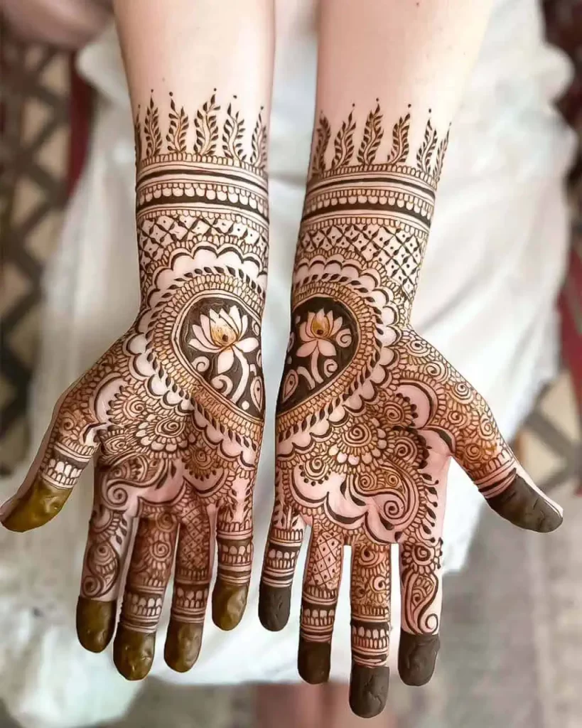 Easy Front Hand Mehndi Design