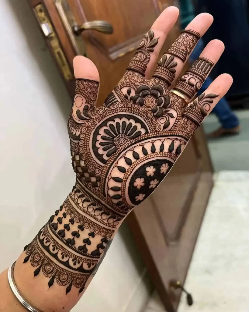 Easy Mehndi Design for Beginners