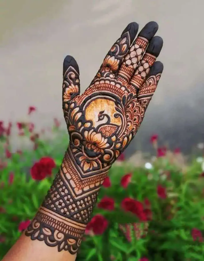 Easy Bridal Mehndi Design