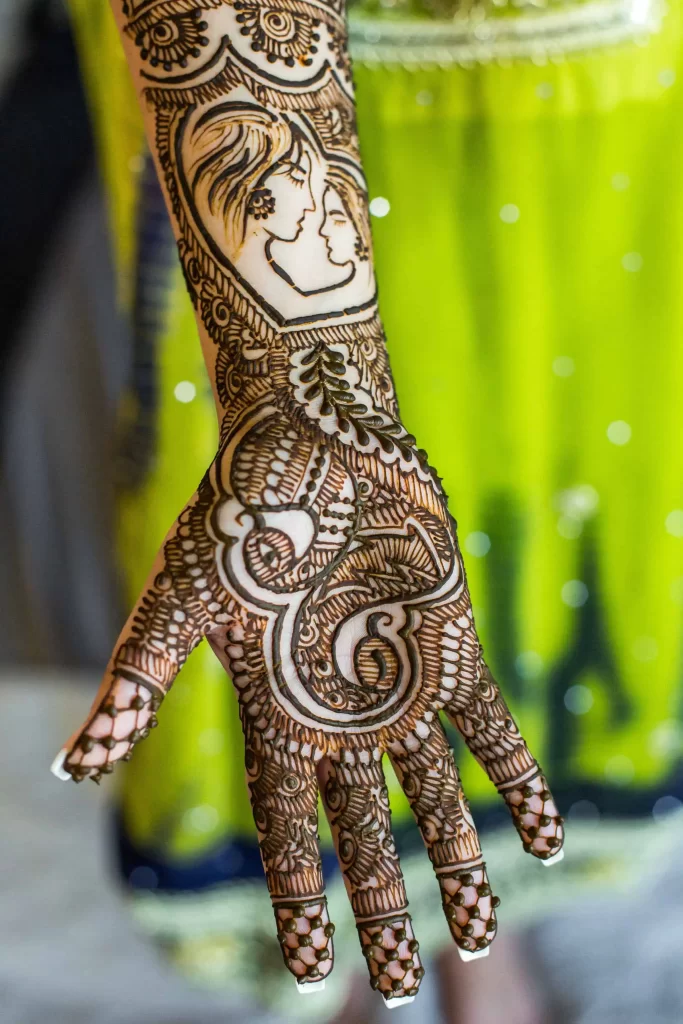 Easy Bridal Mehndi Design