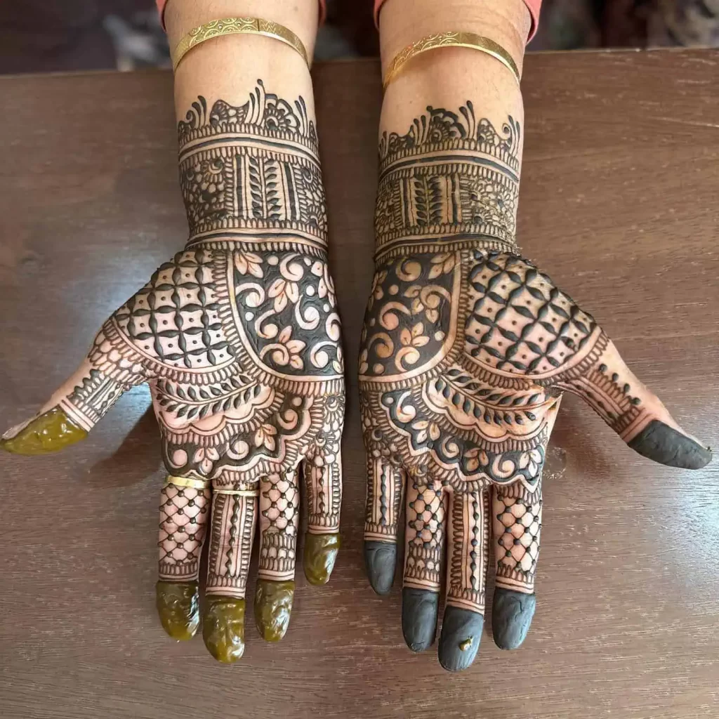 New Mehndi Design Simple