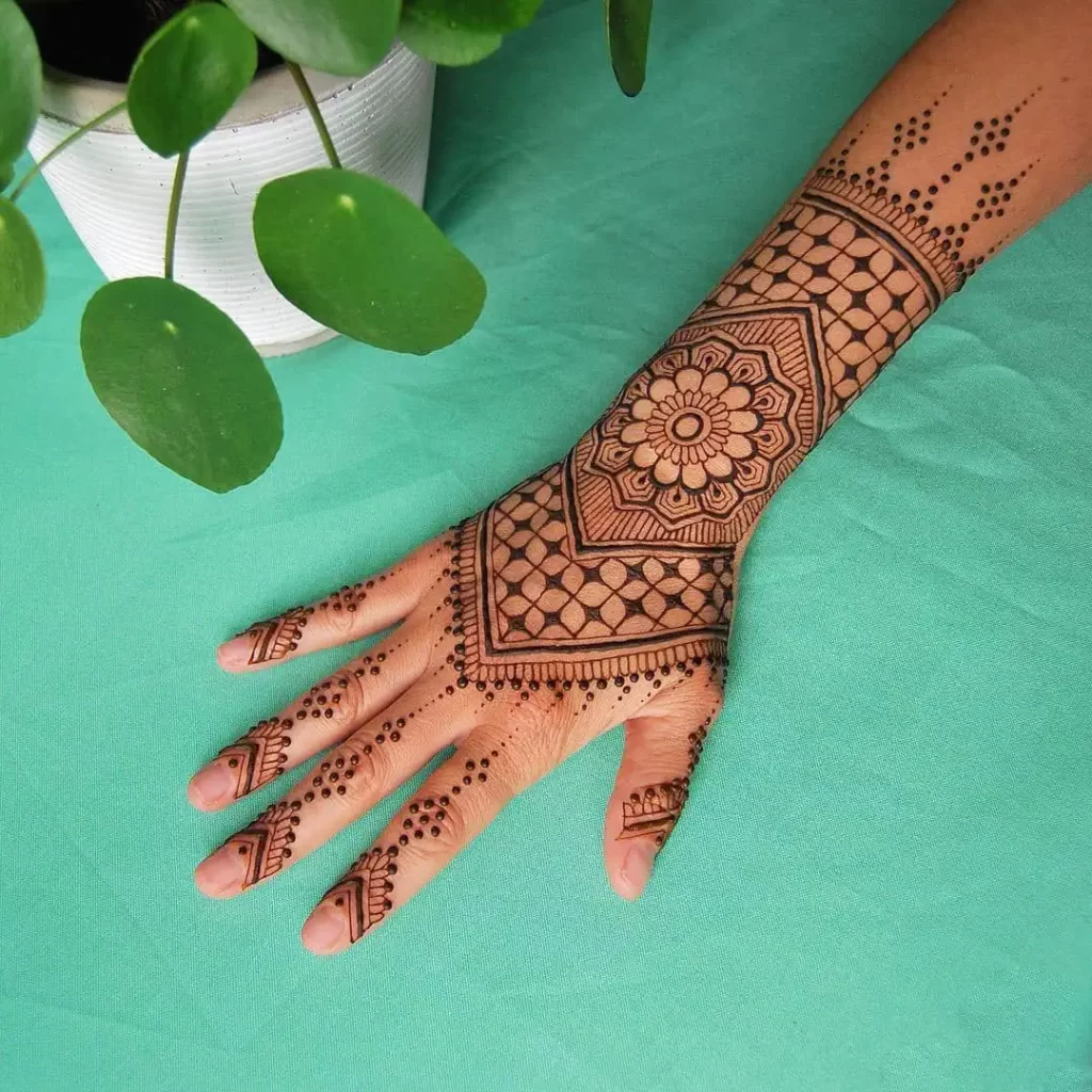 New Arabic Mehndi Design