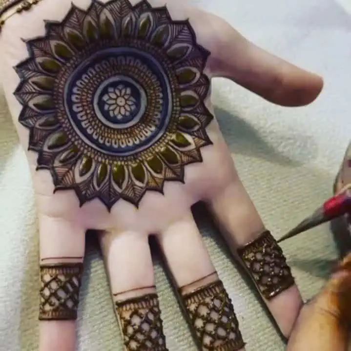 Circular Mehndi Designs For Hands Youll Love 