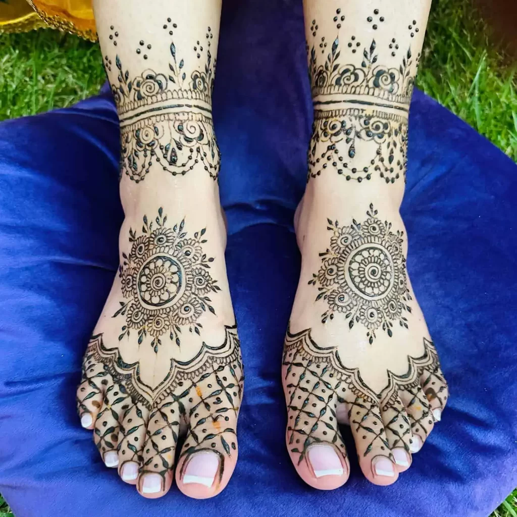 Bridal Mehndi Design for Foot