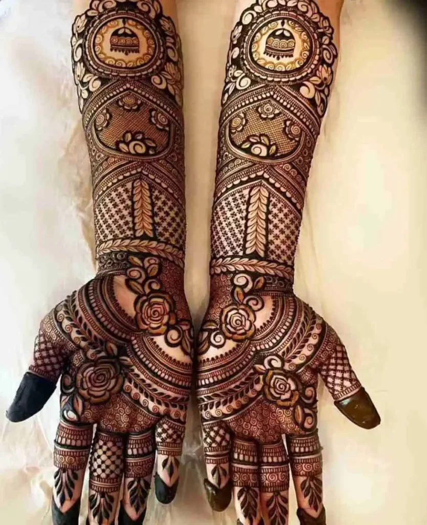 Stylish Arabic Mehndi Design 