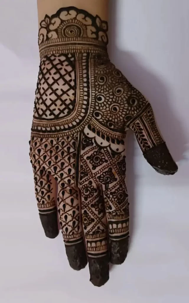 Palm Mehndi Design