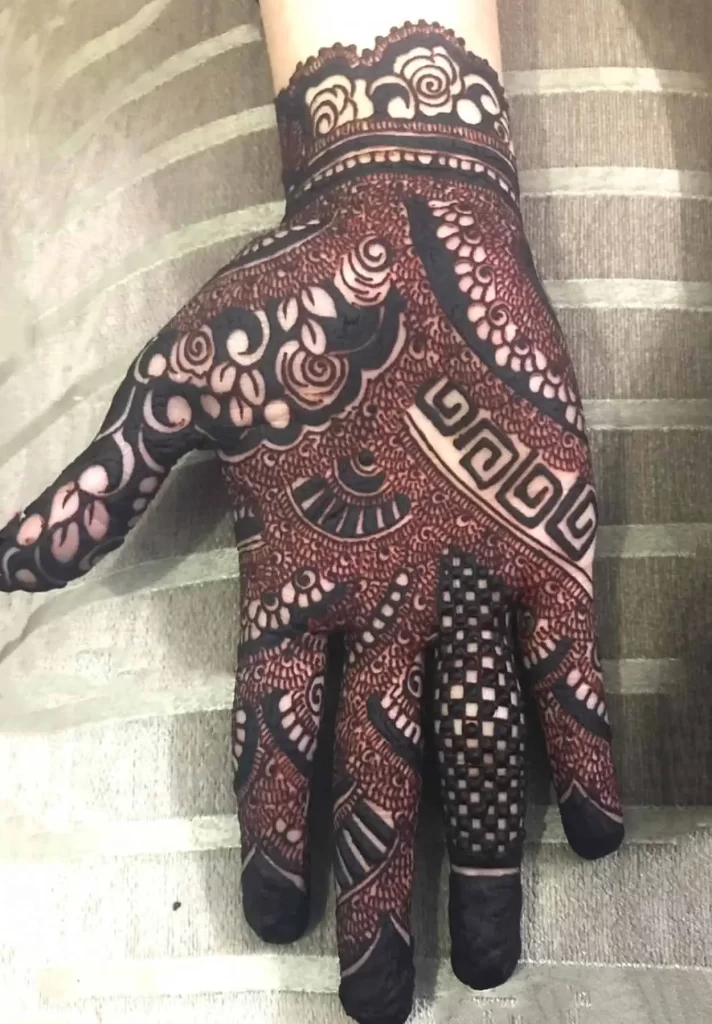 Palm Mehndi Design