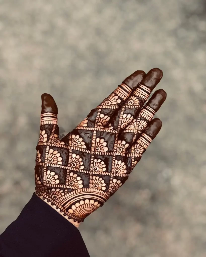 Palm Mehndi Design