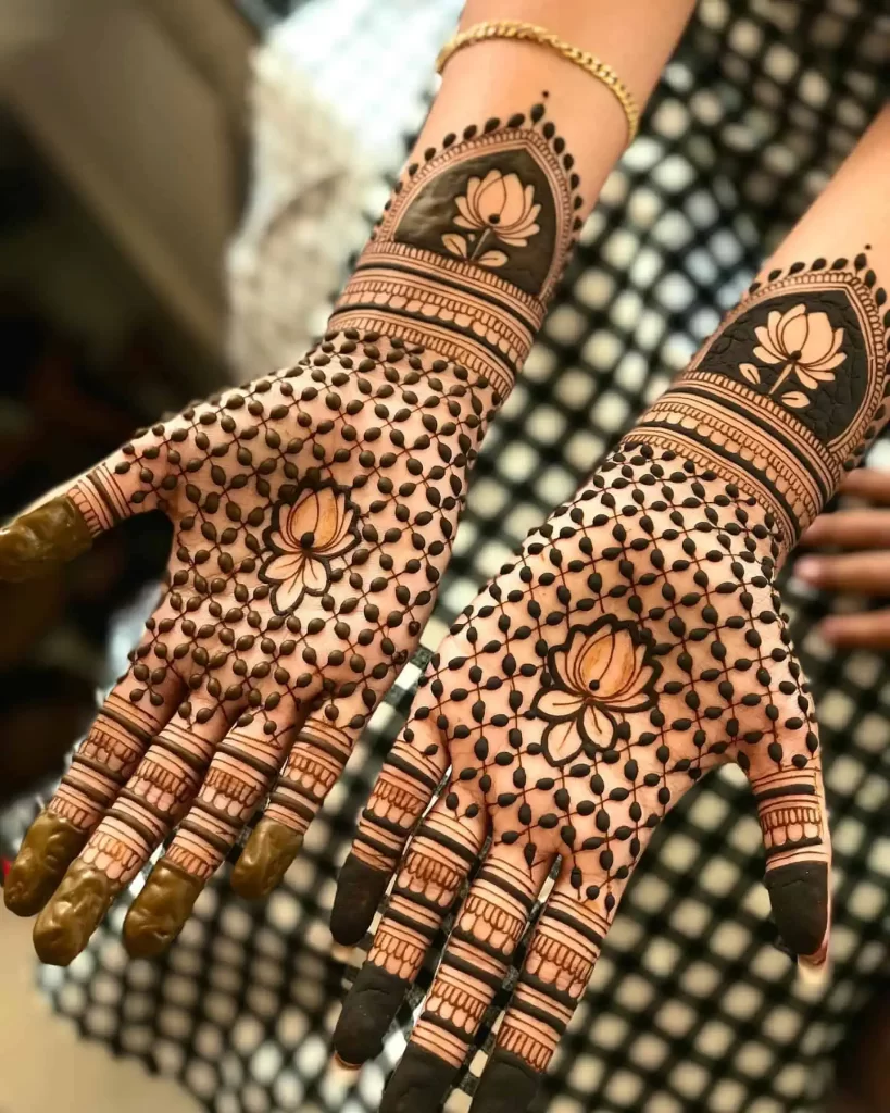 Palm Mehndi Design