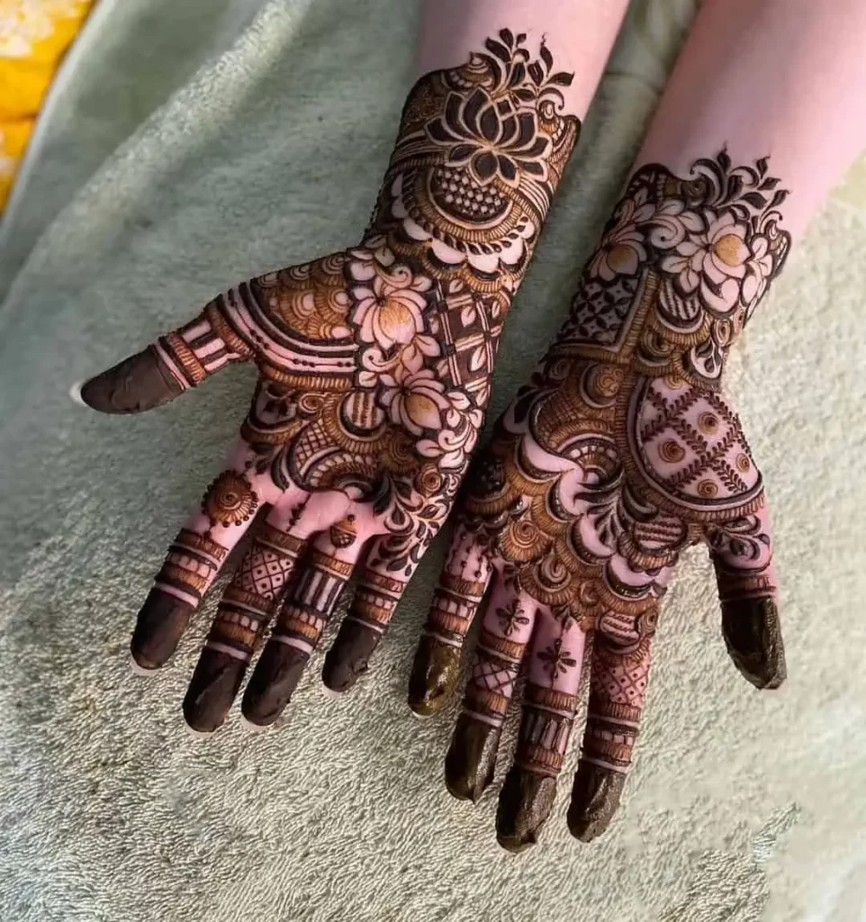 Arabic Bridal Mehndi Design