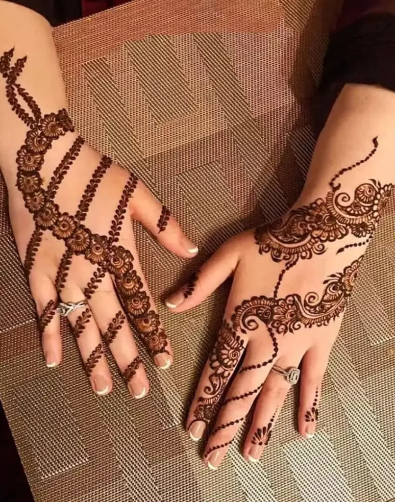 Fancy Finger Mehndi Design