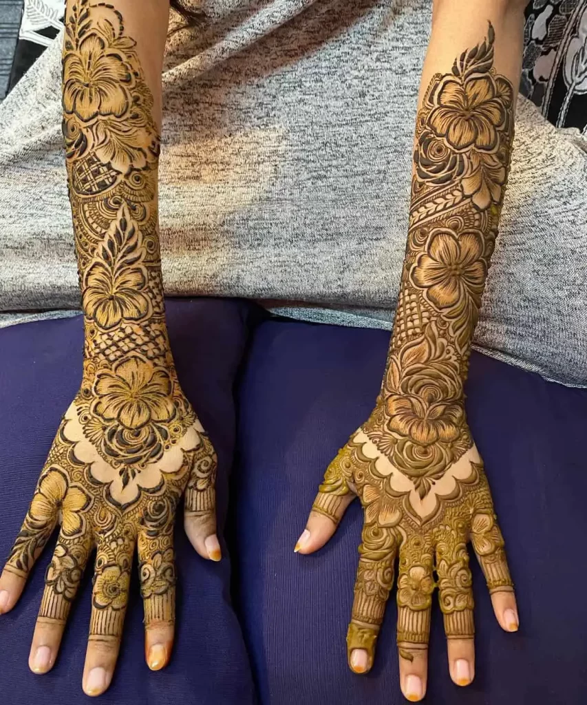 Fancy Flower Mehndi Design