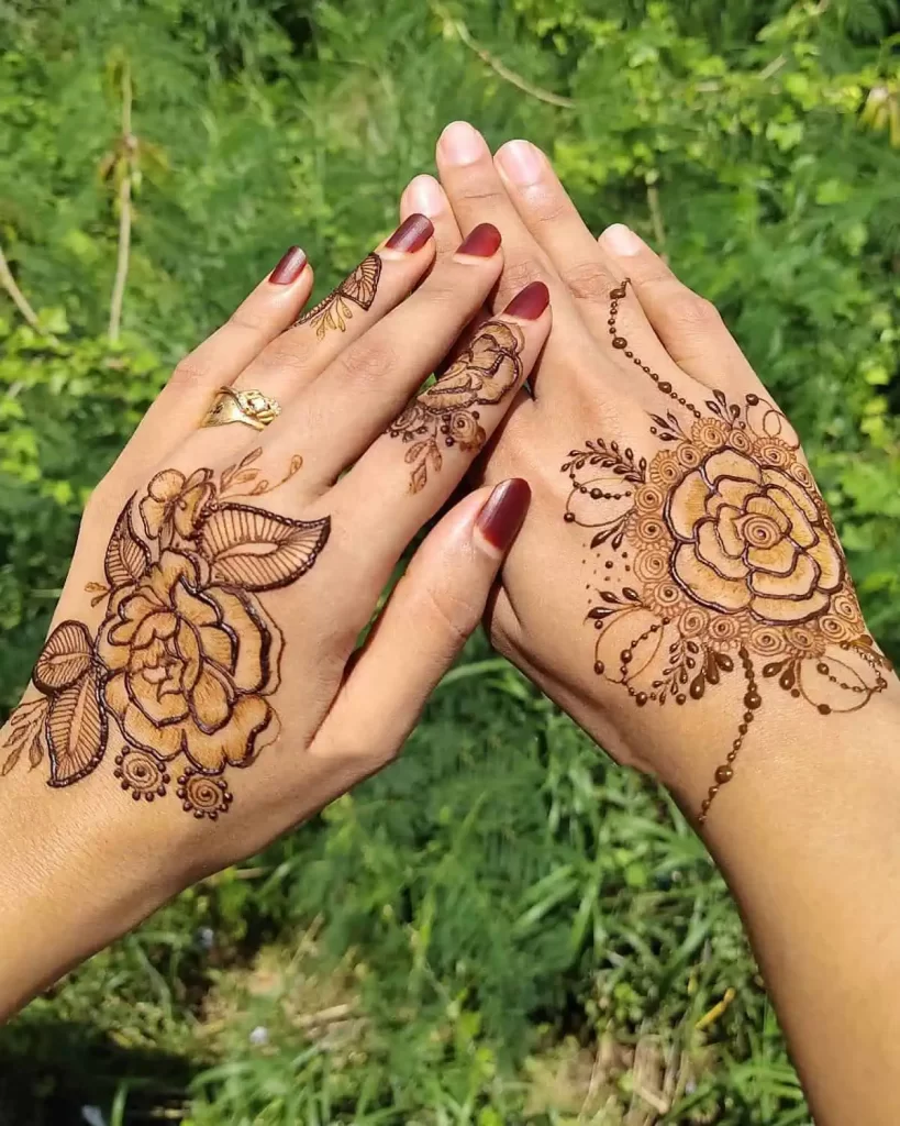 Fancy Flower Mehndi Design