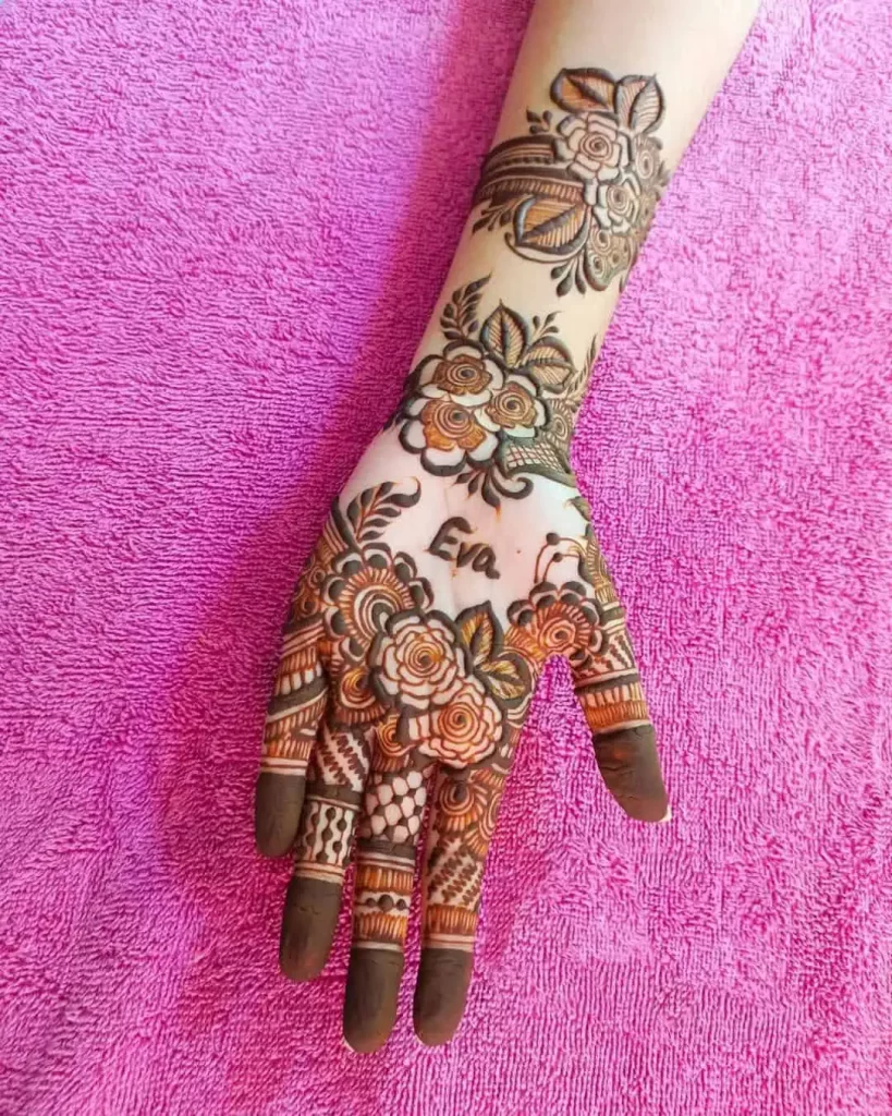 Fancy Flower Mehndi Design