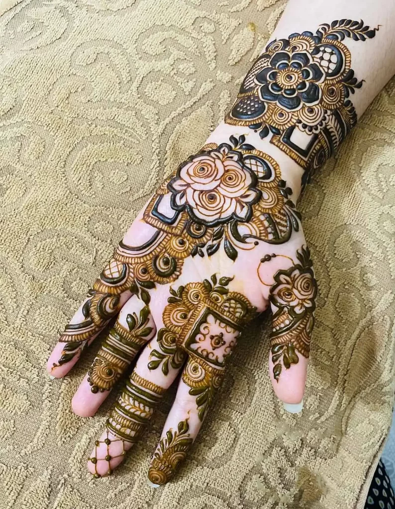 Fancy Flower Mehndi Design