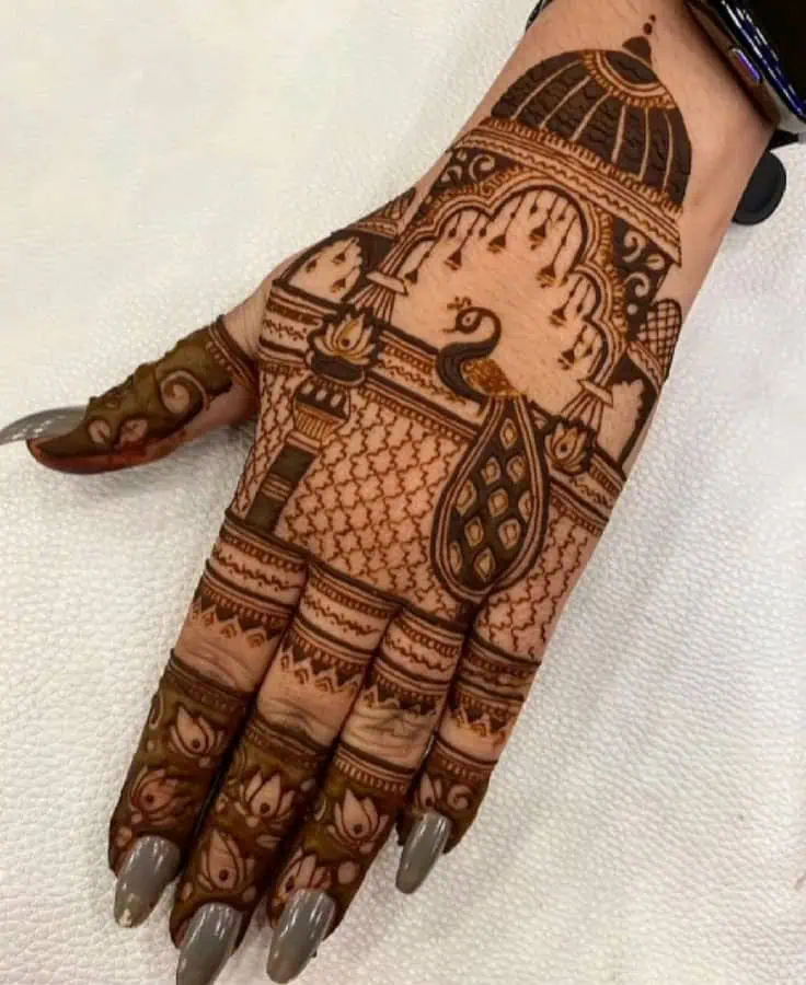 Simple Peacock Mehndi Designs for Hands