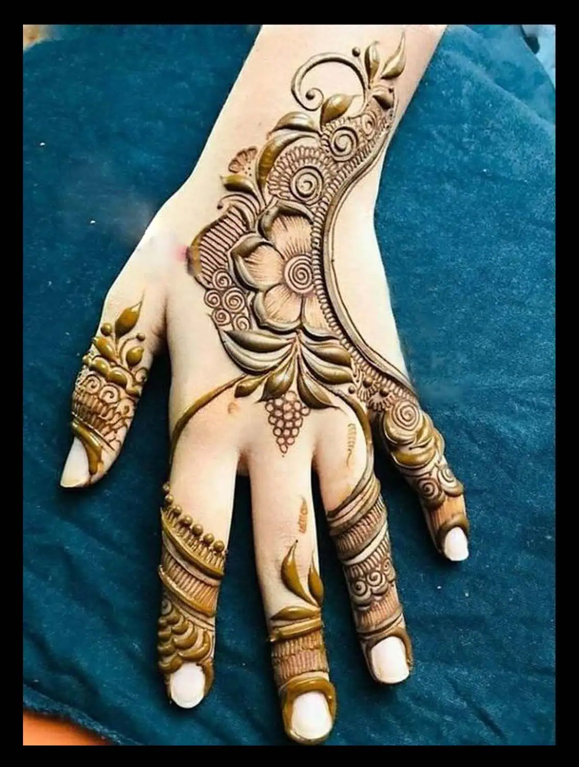 Bold Henna Designs