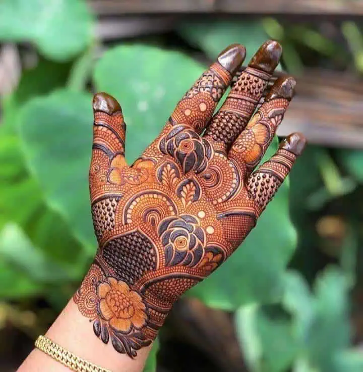 Arabic Mehndi Design for Hand