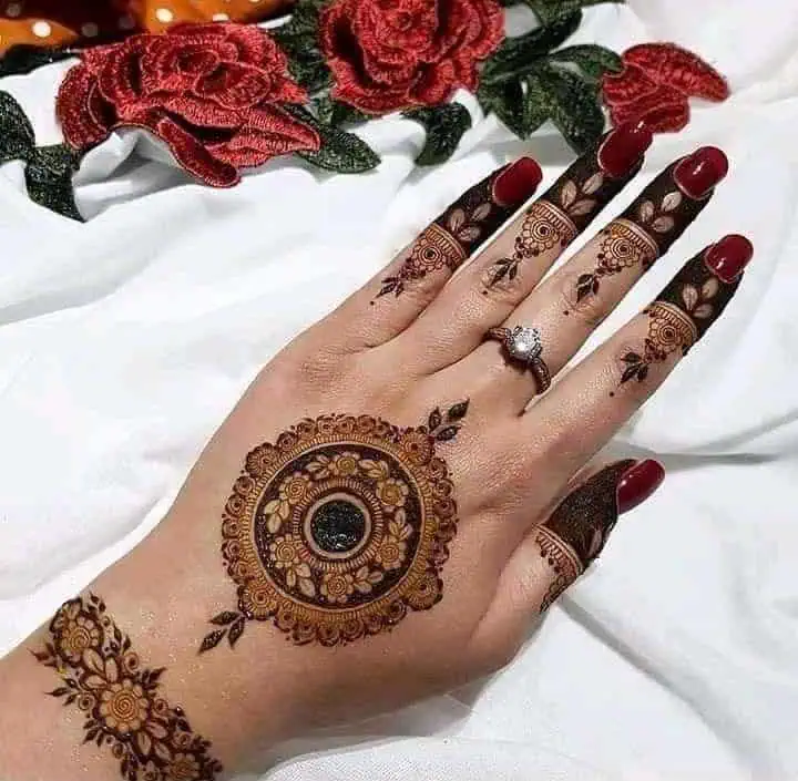 Arabic Mehndi Design for Hand