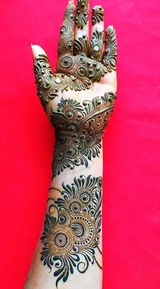 Latest Bangle Style Mehndi Design