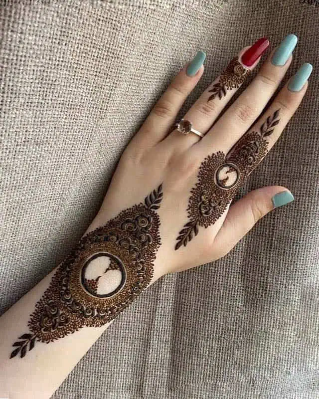 New Fancy Mehandi Design