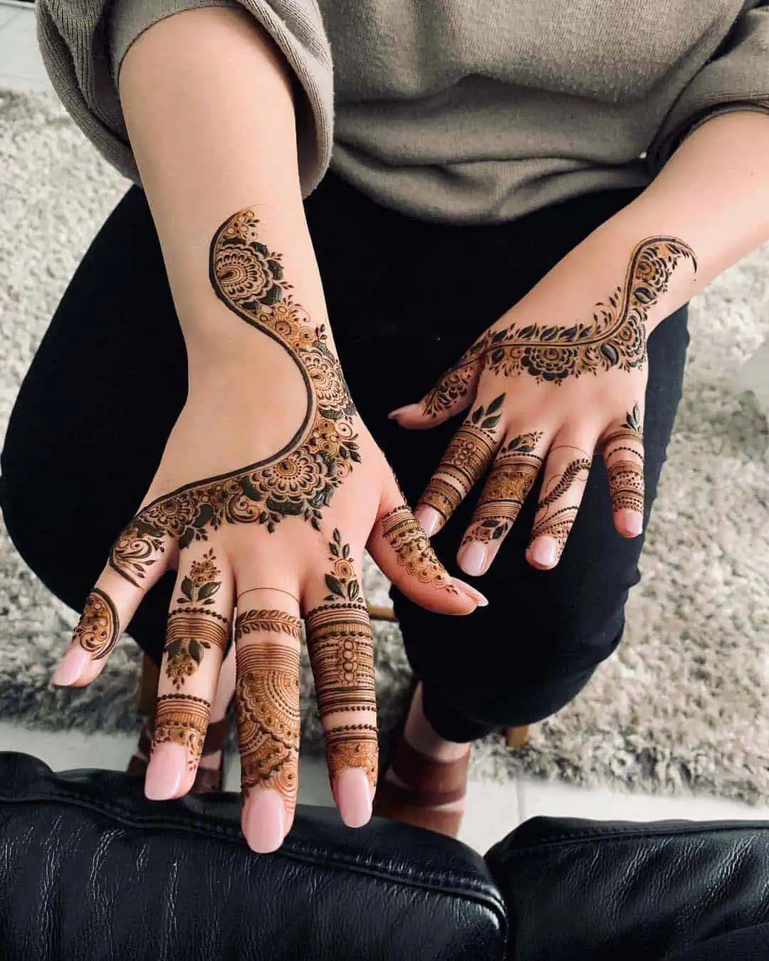 New Fancy Mehandi Design