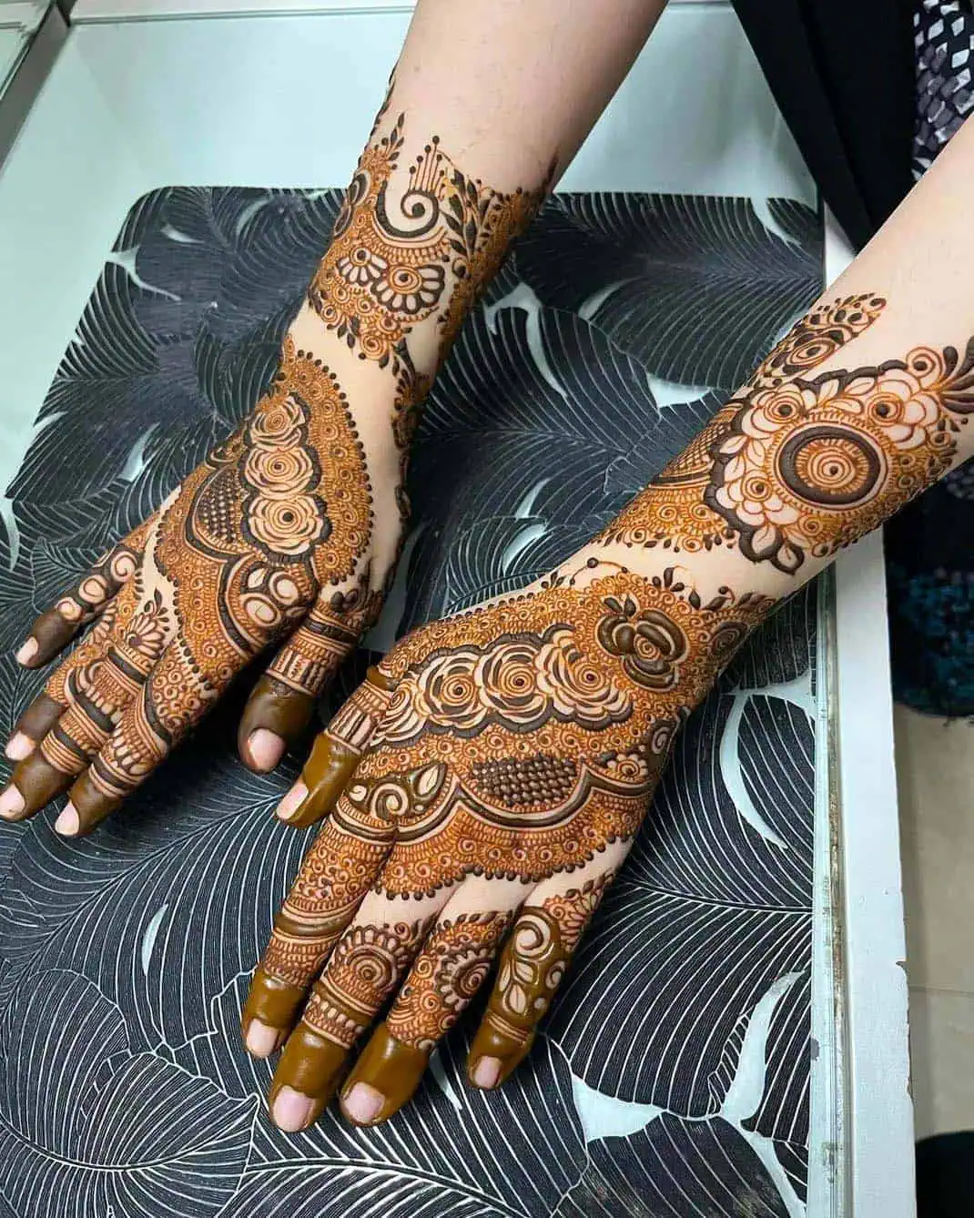 New Fancy Mehandi Design